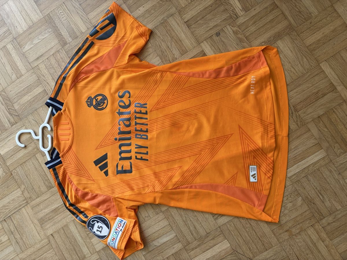 Real Madrid Canottiere & Pantaloni: Maillot Realmadrid authentique Champions Mbappé – Usato da ONEX venduto da manuelgradur