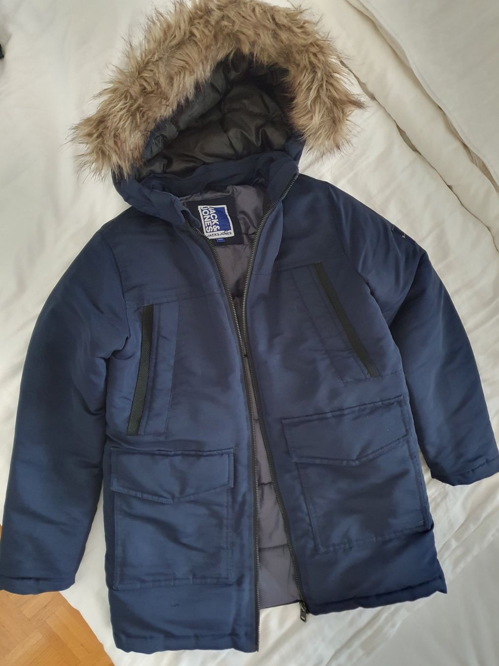 Jack & Jones Giacche: Warme Winterjacke Jack & Jones Gr. 140 – Usato da Genève venduto da sve_kk28