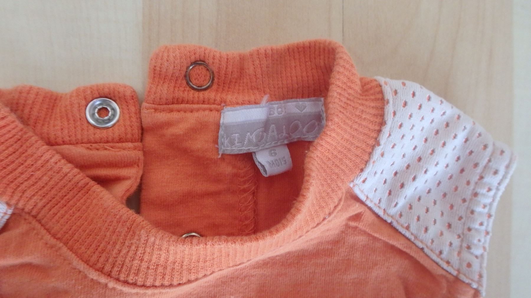 Camicie, T-shirt & Polo: Sleeveless oranges Shirt Gr 6Mte – Usato da Riehen venduto da India13 1