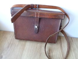 GROSSE LEDERTASCHE KARTENTASCHE MIT STEMPEL