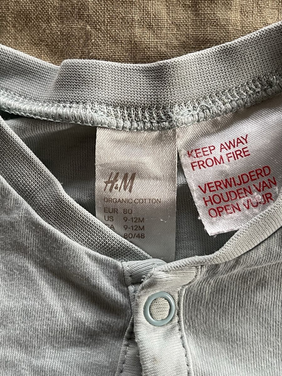 H&M Pyjamas & Ähnliches: H&M Baby Pyjama, Gr. 80 – Gebraucht aus Hirzel von carta9 1