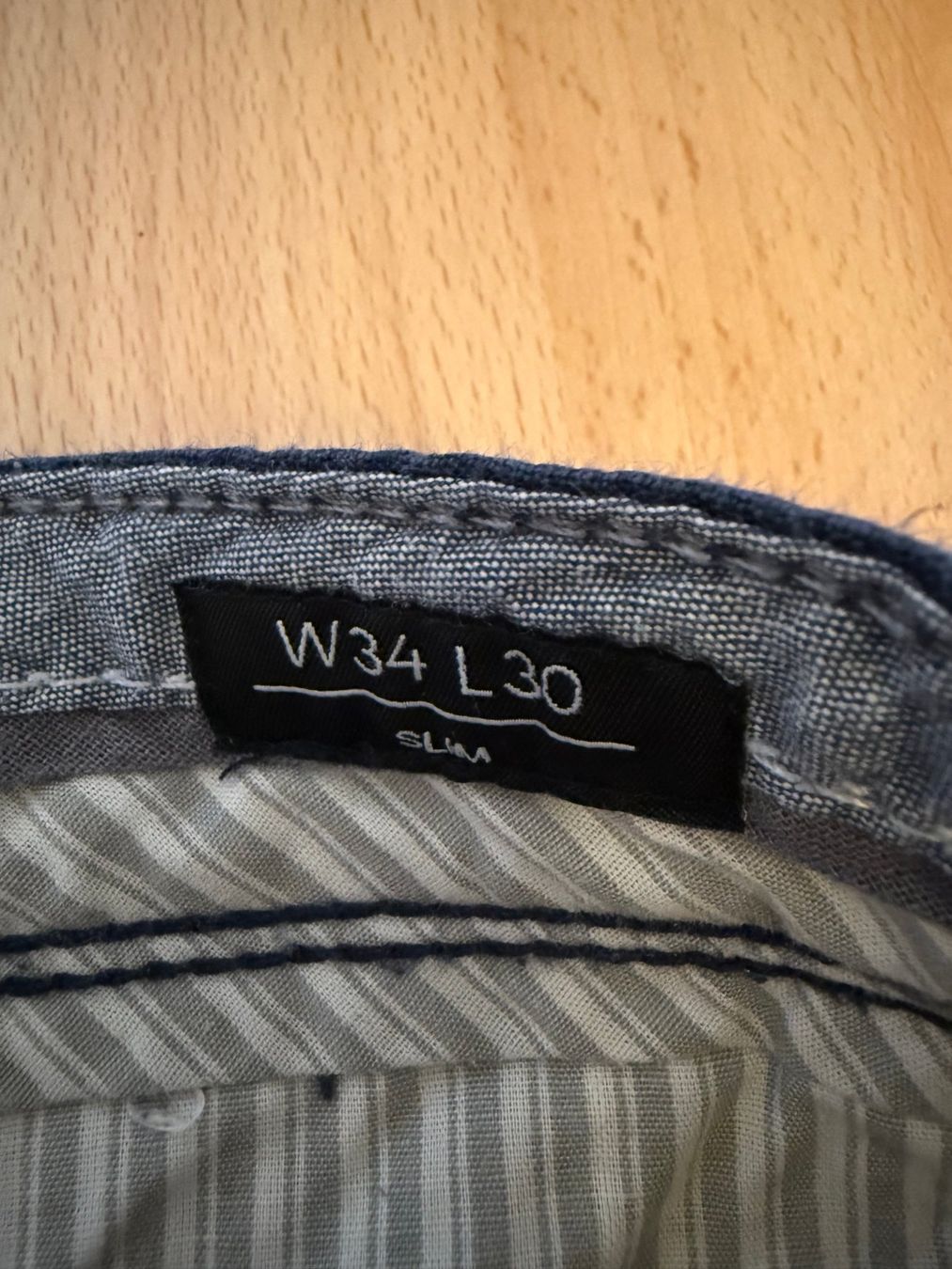 Pantaloni: 1 gebrauchte Hose blau, Grösse L – Usato da Rafz venduto da Dasyfani 1