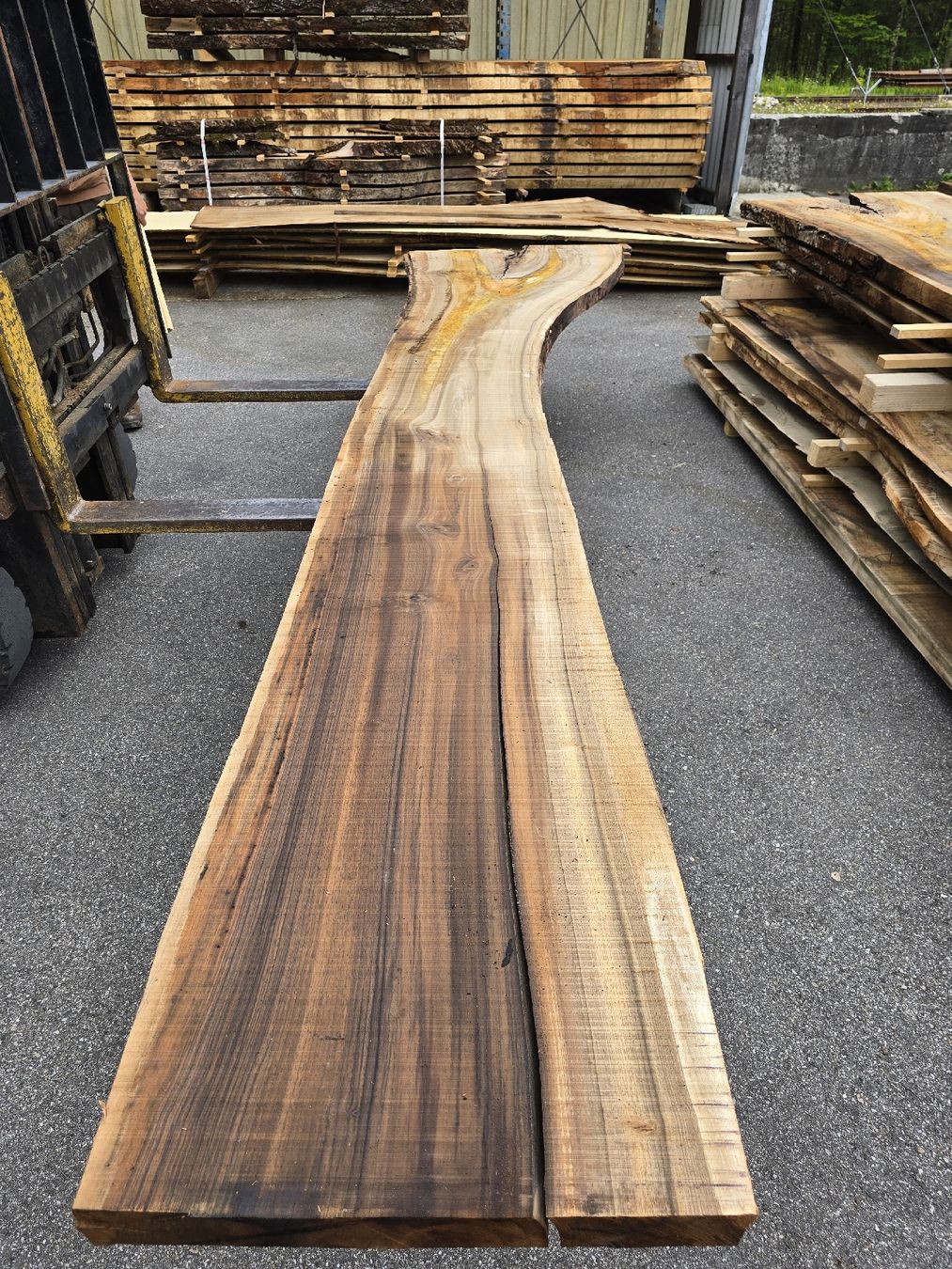 Articoli in legno: Nussbaumstamm – Nuovo (secondo la descrizione) da Ramsei venduto da Waelchris 2