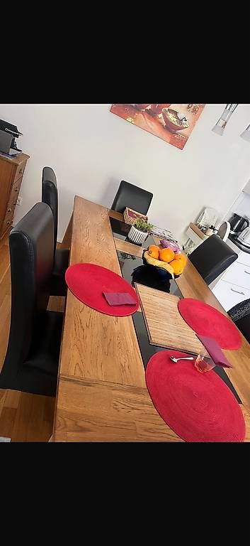 Set di tavolo e panche: Tisch inkl. Stühle – Usato da Benken SG venduto da ali_f2hn