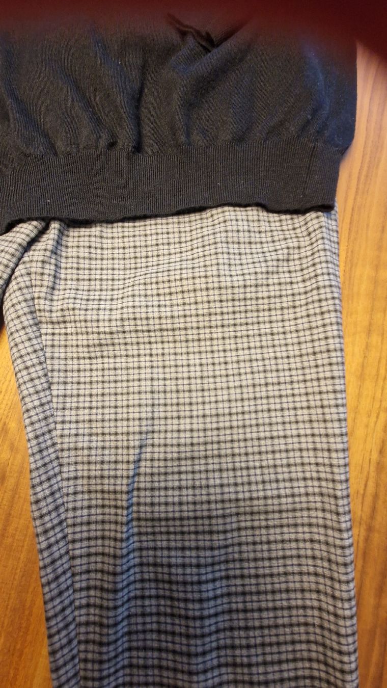 Next Lotti & Set di vestiti: Next & MNG: 2 Herren Pullover  mit Hose, Gr. S, Top Zustand – Usato da Widnau venduto da Smanitu 2
