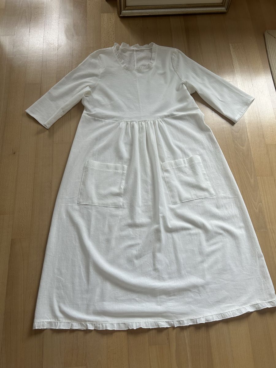 Vestiti: Kleid – Nuovo (secondo la descrizione) da St.Gallen venduto da tze_g7lv