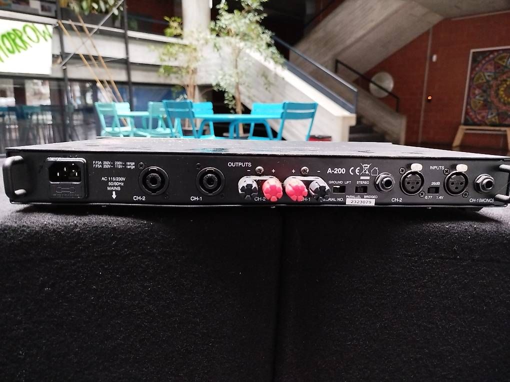 Yamaha Casse acustiche: Yamaha AX12 PALautsprecher mit Amp – Usato da Twann venduto da murphysroom 4