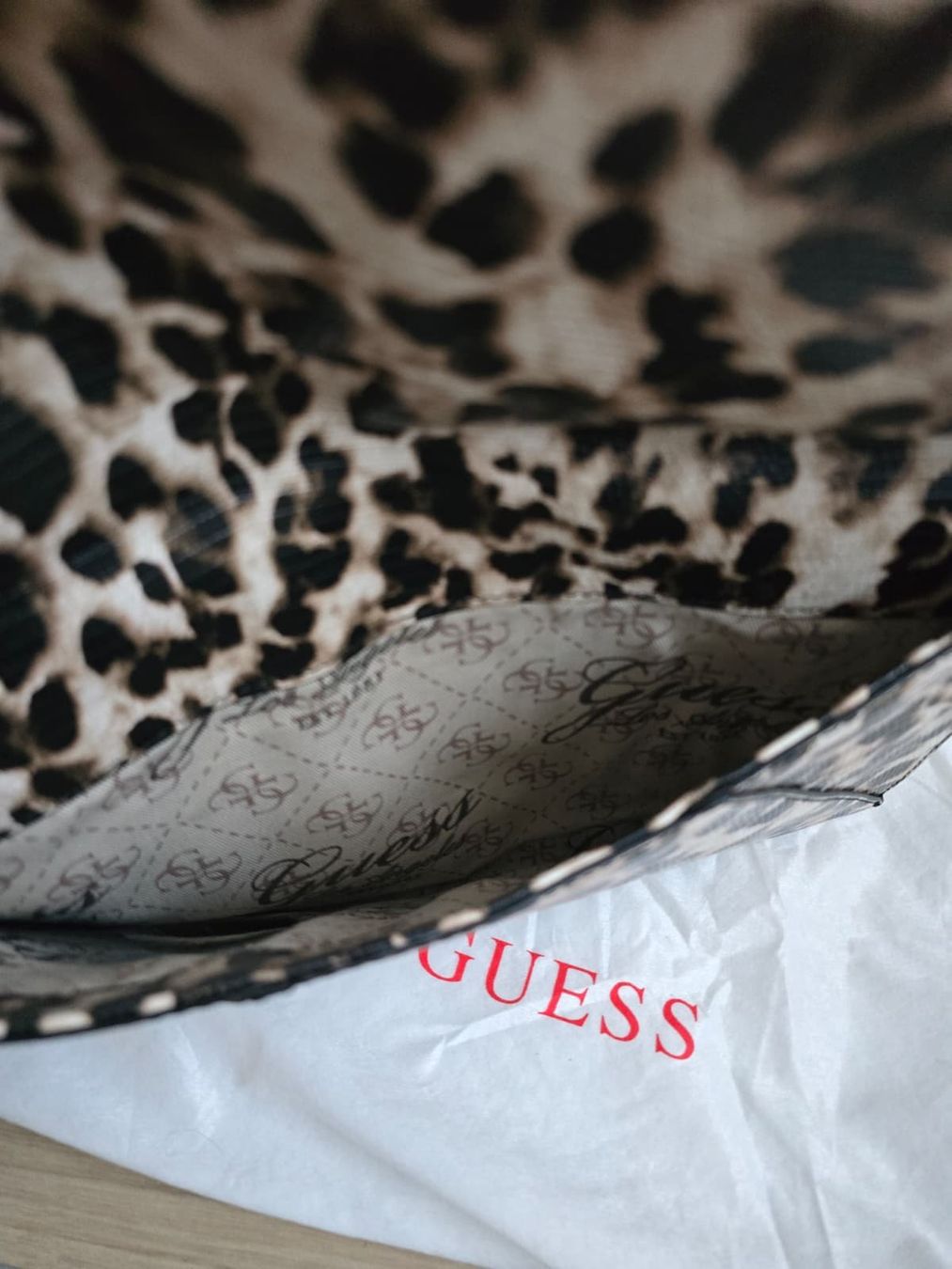 Guess Borse da donna: Pochette GUESS – Nuovo (secondo la descrizione) da Mont-sur-Rolle venduto da Senna85 1