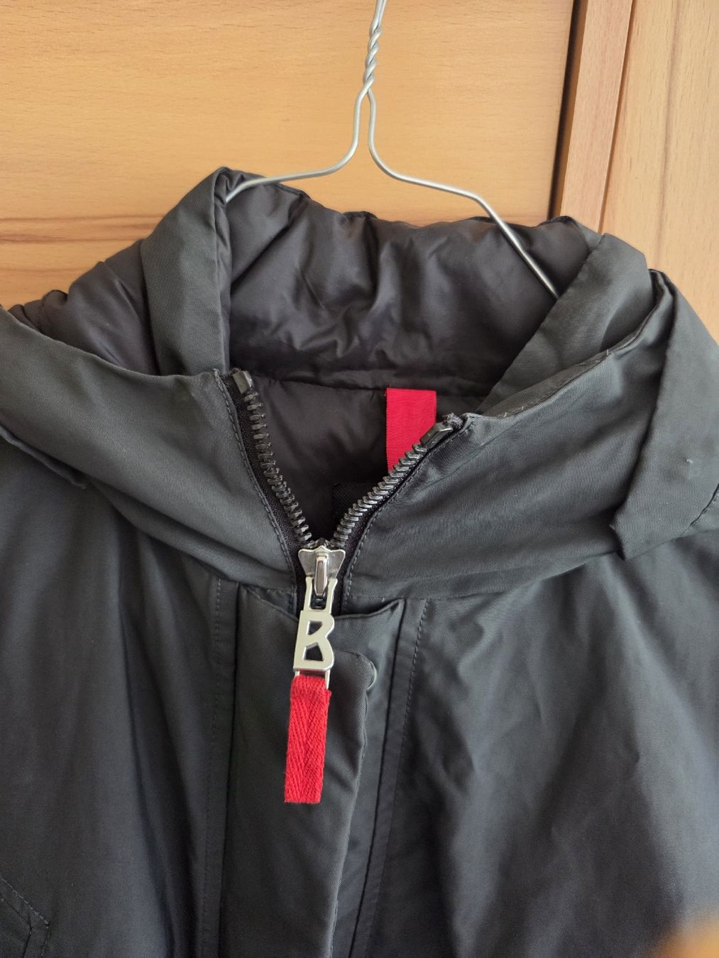 Bogner Giacche: Original Bogner Daunenjacke Oliv Gr.38/40  Fire +Ice – Usato da Winterthur venduto da katzen07 2