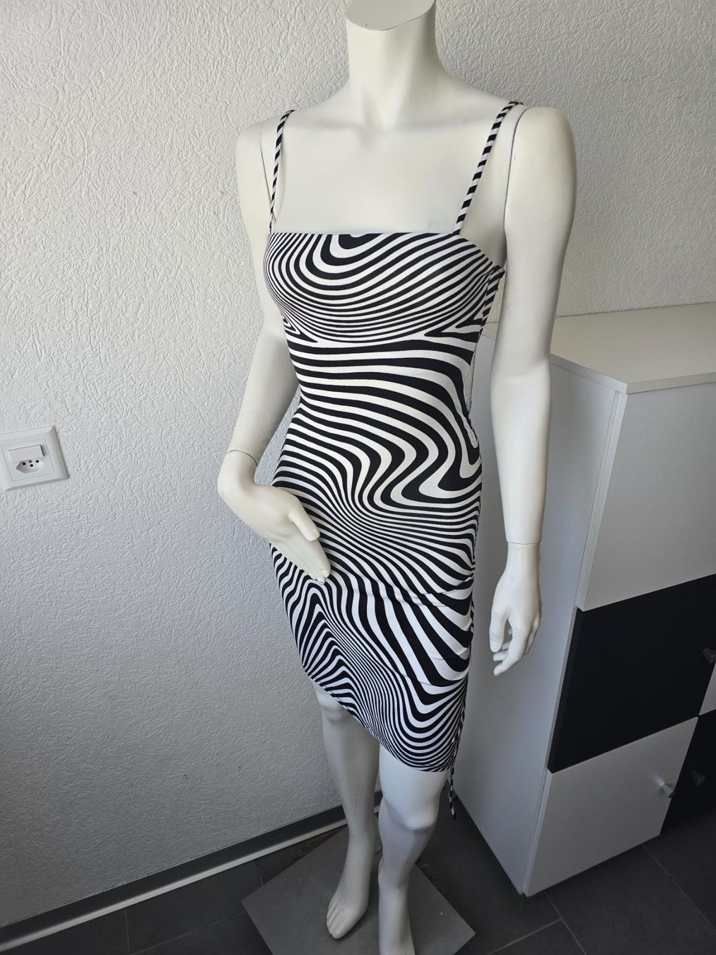 Kleider: Robe moulante "psychédélique" T-XS – Neu (gemäss Beschreibung) aus Les Verrières von kitel79 4