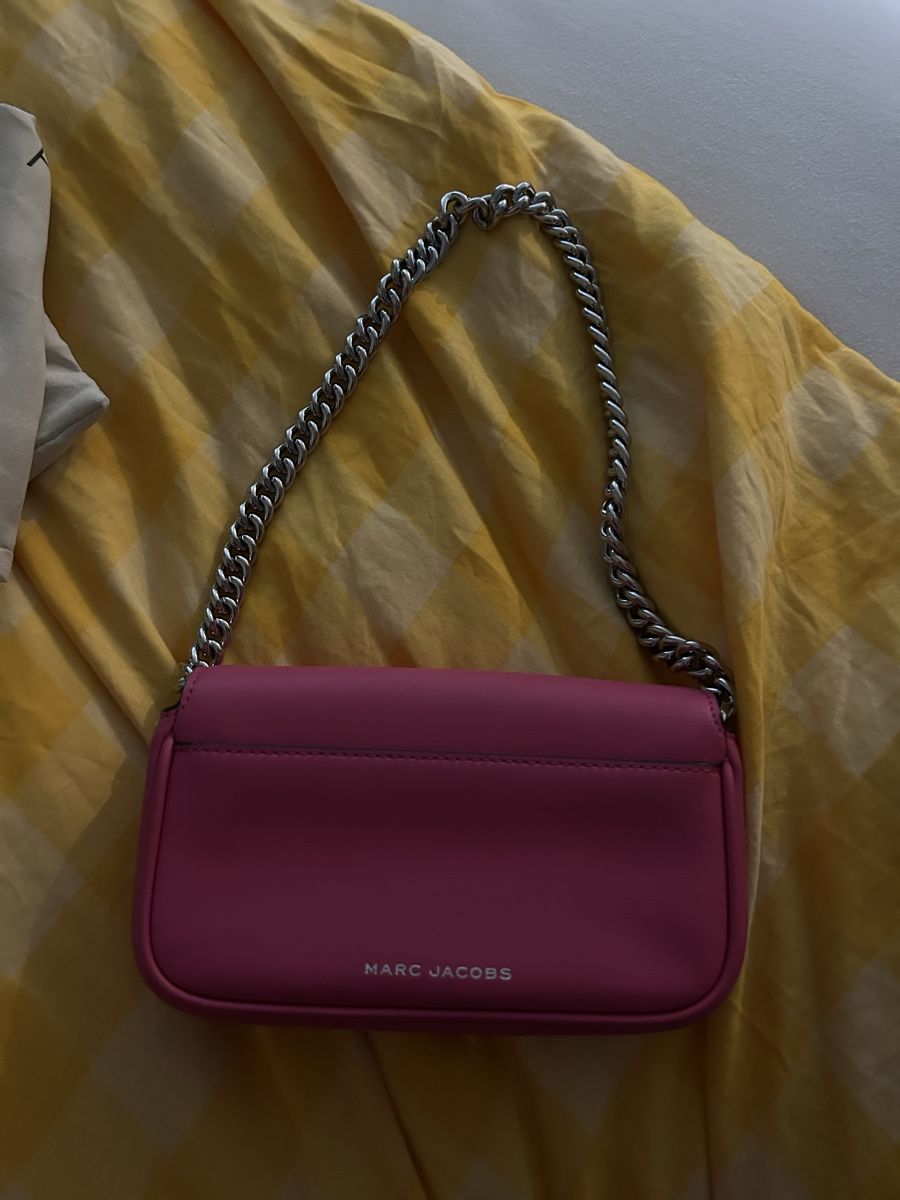 Marc Jacobs Borse da donna: Pinke  Marc Jacobs Tasche mit Kettengurt – Usato da Zürich venduto da mer_528b 1