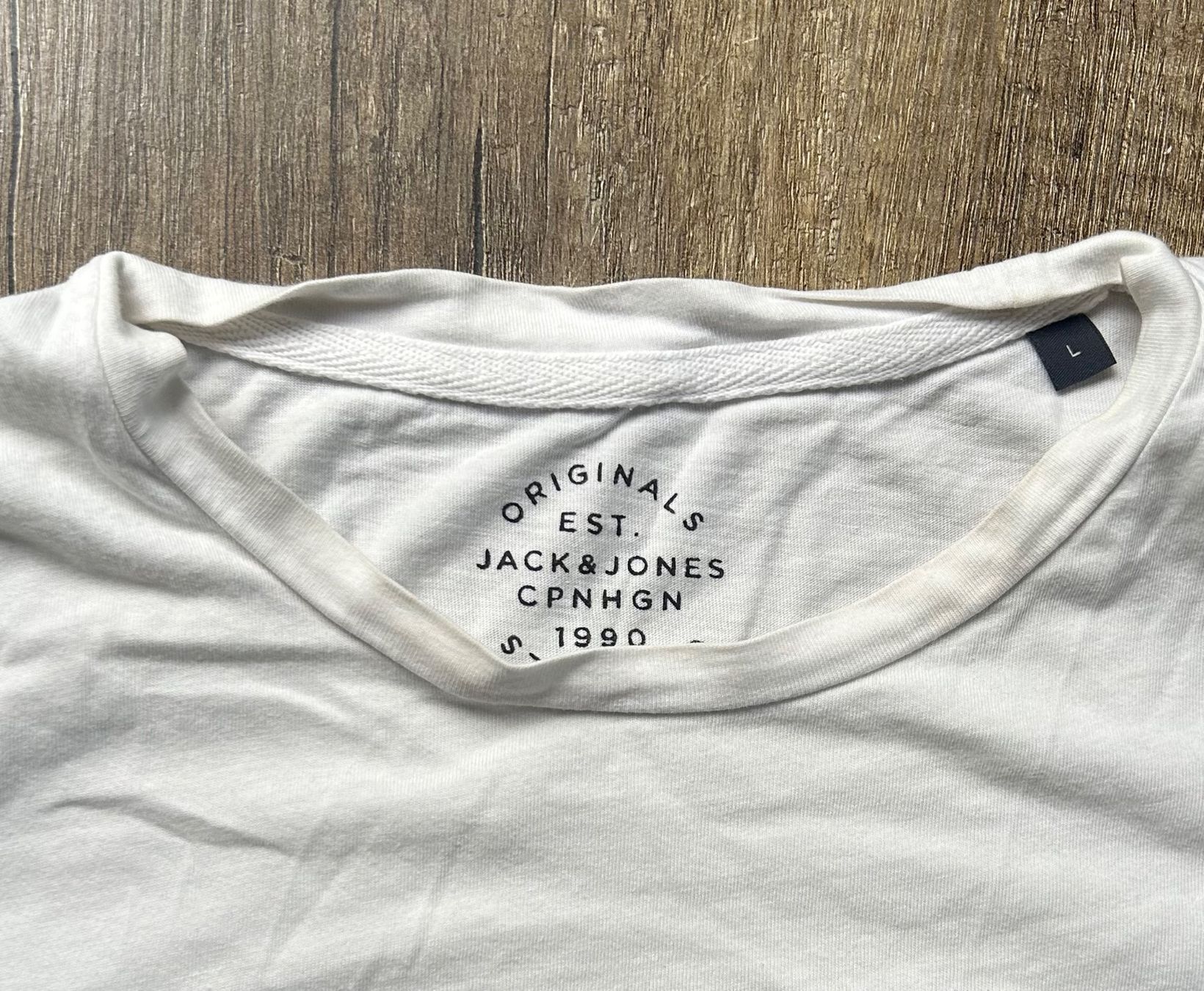 Jack & Jones T-shirt: Weisses T-Shirt mit Print Grösse S – Usato da Basel venduto da likeitbuyit 1