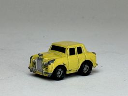 GB- Rolls Royce beige