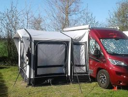 Auvent camping-car