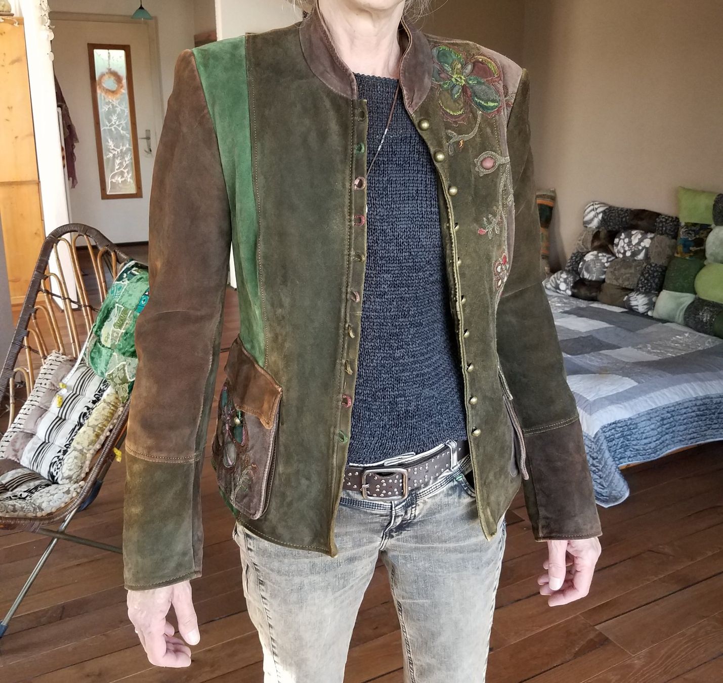 Meindl Giacche: Wunderschöne Meindl Wildlederjacke Tracht Grösse M – Usato da Lostorf venduto da MidnightRider59 2
