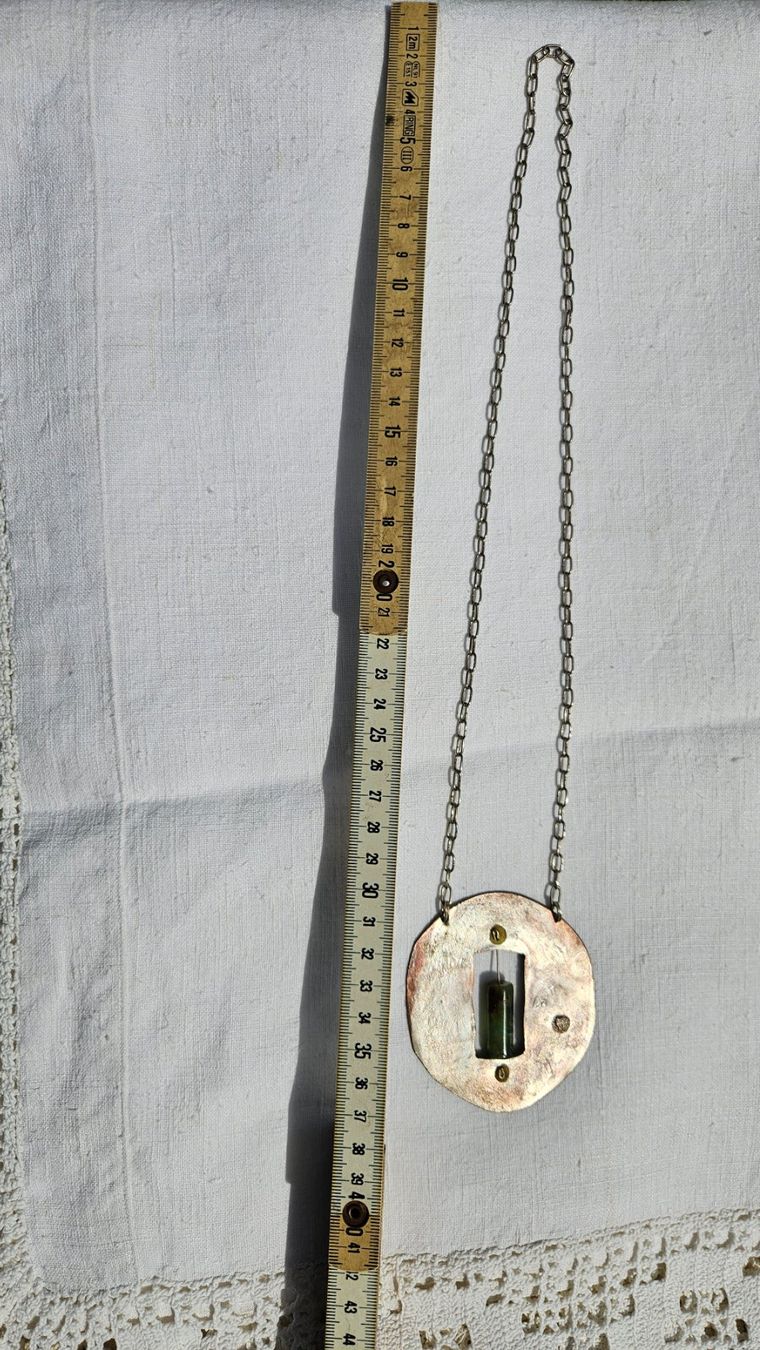 Catenine: Collana artigianale con metallo e pietra – Usato da Melano venduto da H-Sara 1