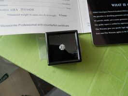 diamant moissanite light bleu O:5carat + Certificat