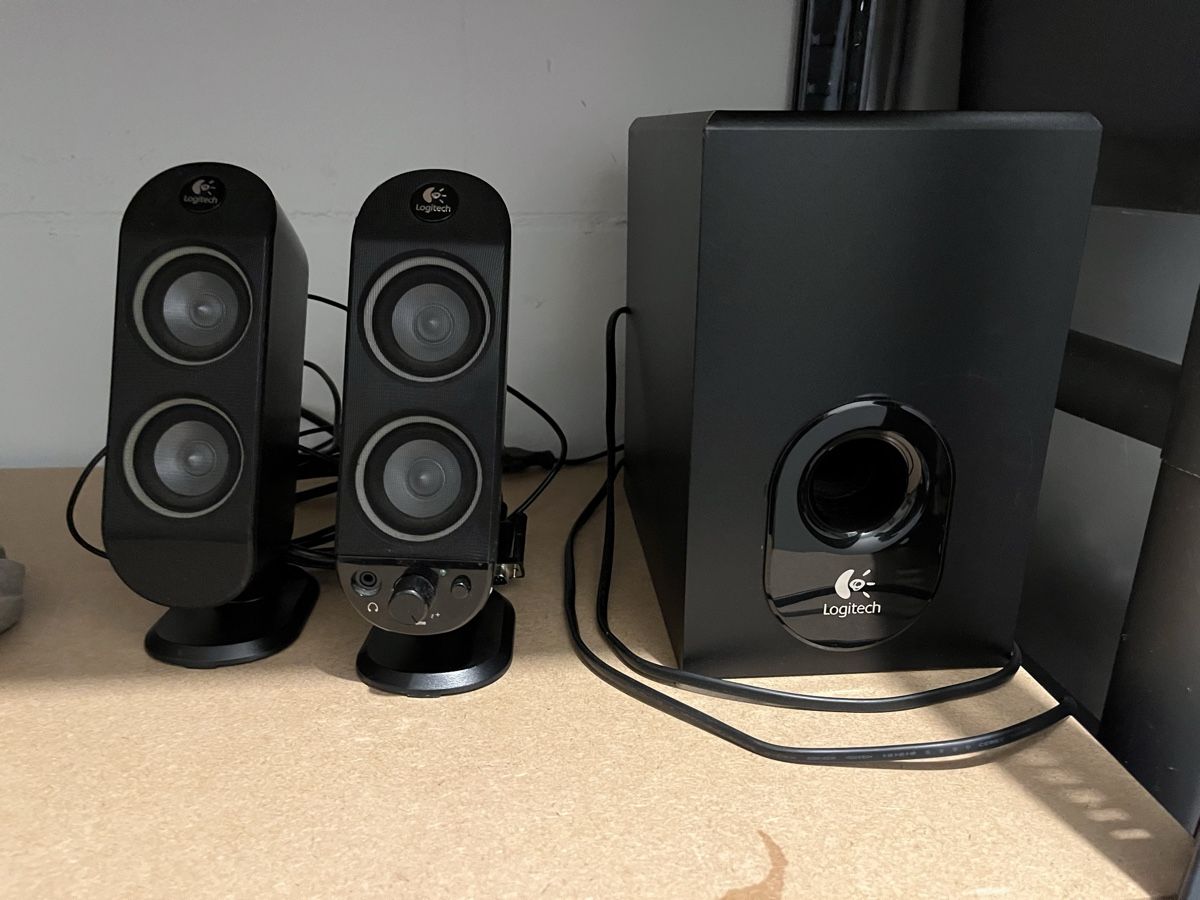 Logitech Casse acustiche: Logitech Lautsprecher  – Usato da Wichtrach venduto da Jelena_89