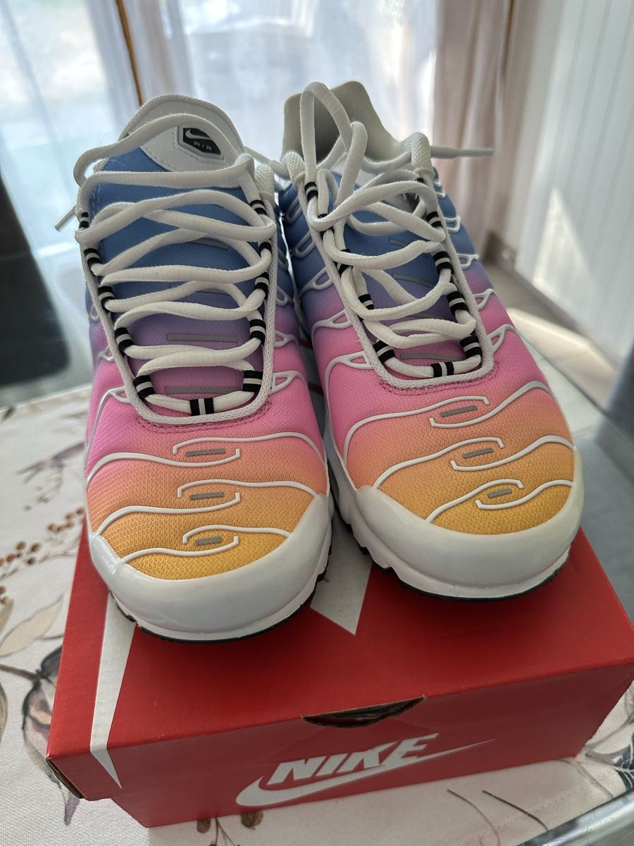 Nike Scarpe da donna: Nike TN 40,5 NEU – Nuovo e nell'imballaggio originale da Sierre venduto da Tracy83