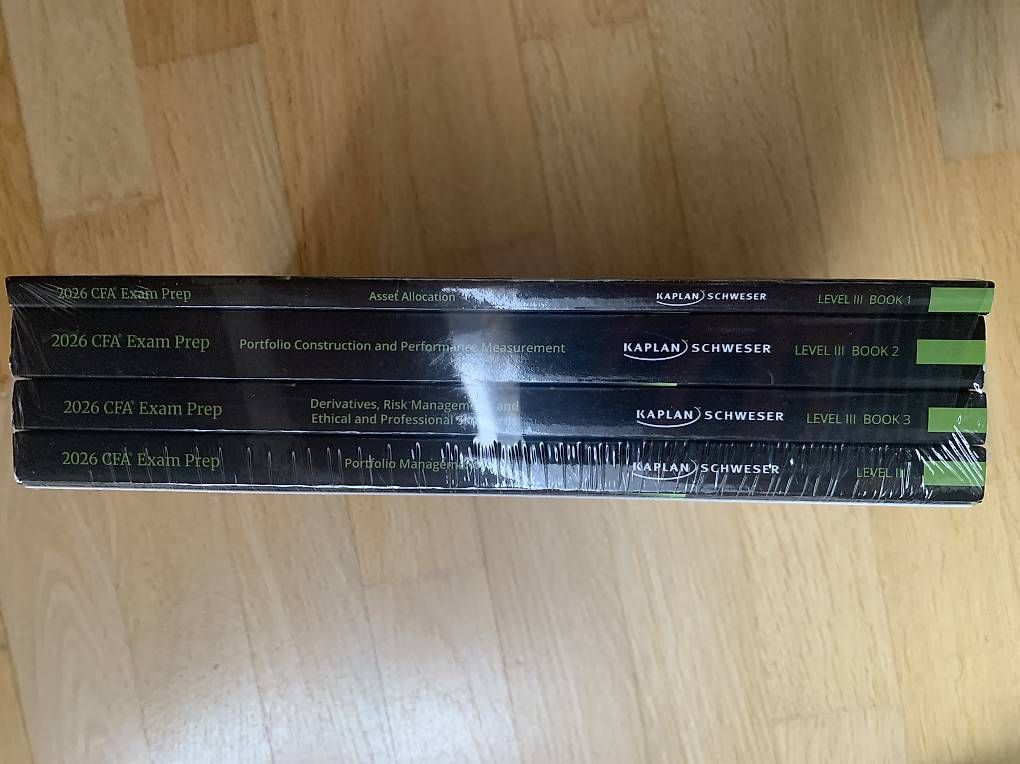 Libri: CFA Level 3 (III) Schweser Notes 2026 - PM – Nuovo e nell'imballaggio originale da Zürich venduto da micola95 1