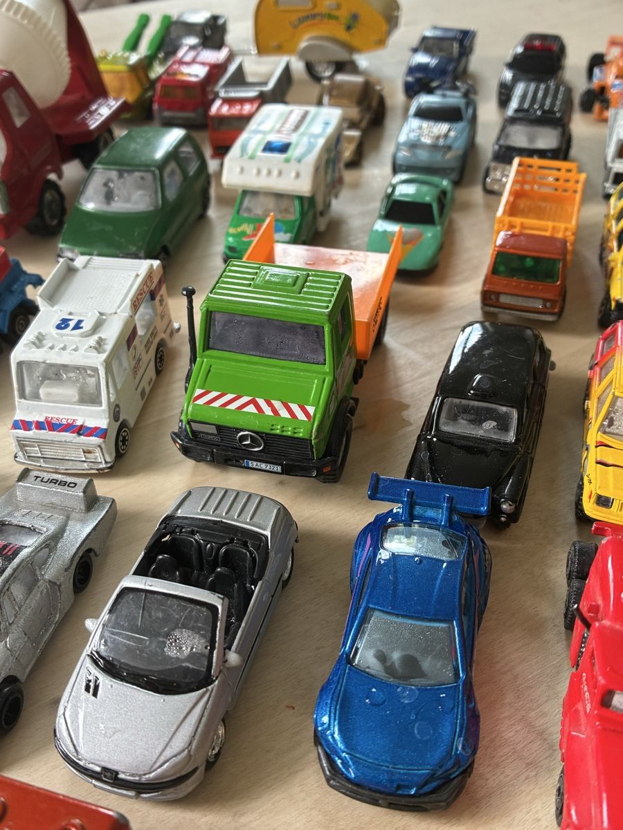 Jouets: Lot ca 60 Spielzeugautos – D'occasion à bern par Stawol 3