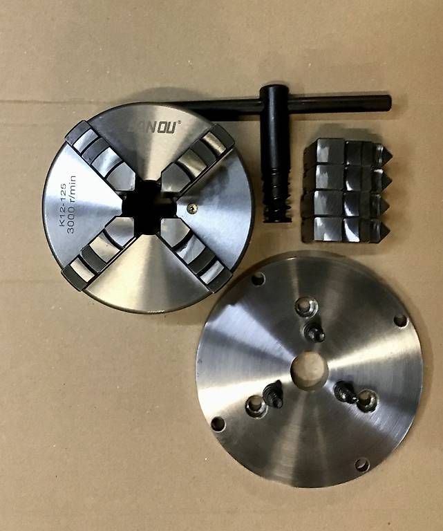 Autres pour métaux et serrurerie: Sanou 4-Backen-Drehfutter 125mm – D'occasion à Trogen par brt_sr6s