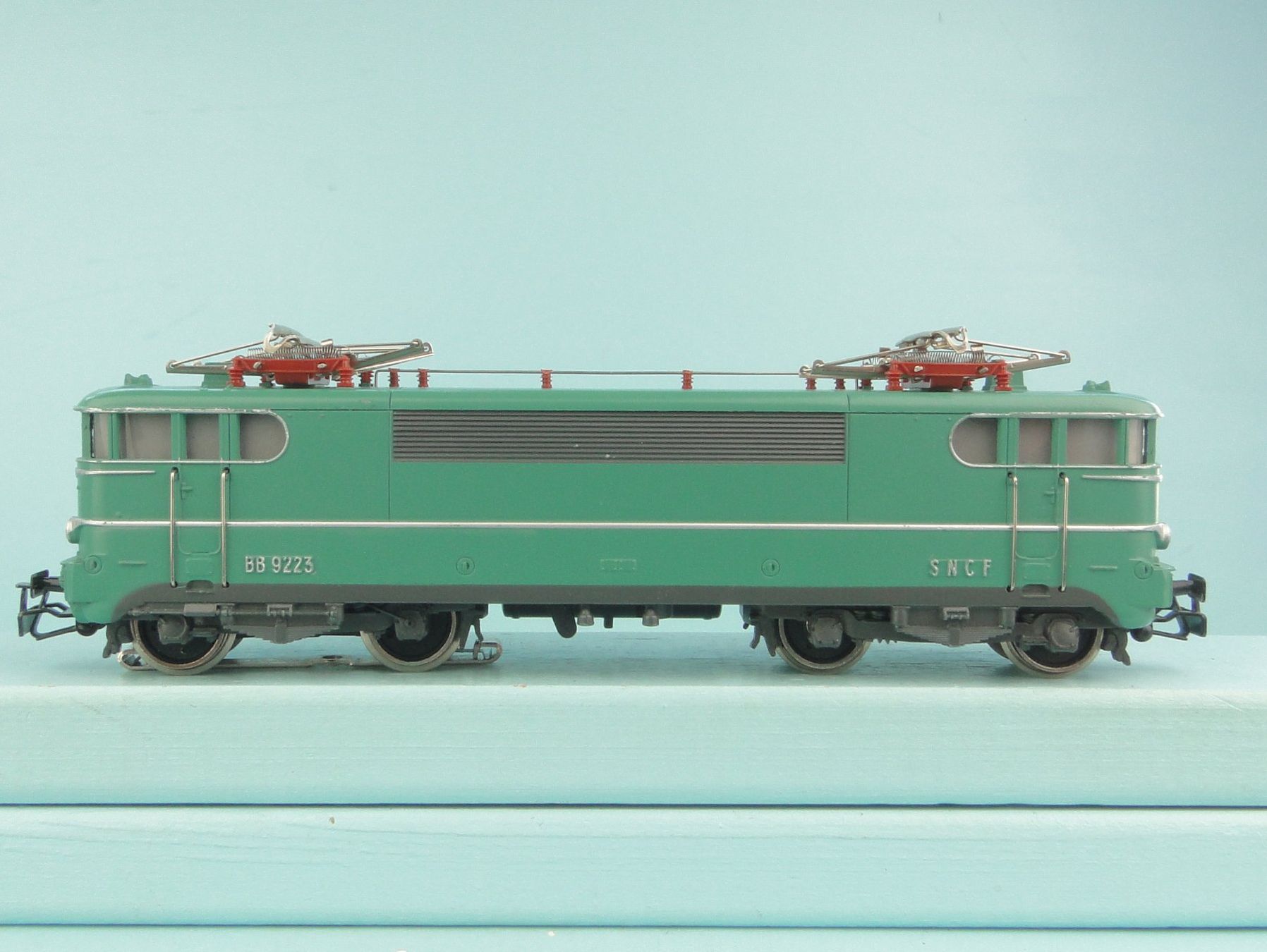 Märklin Trains électriques: Märklin 3038 SNCF BB 9223 – D'occasion à Bülach par cann11 7