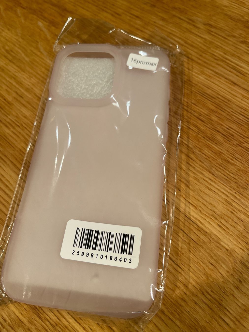 Cover & Protezioni schermo: Neue iPhonehülle für 16pro max – Nuovo e nell'imballaggio originale da Zürich venduto da Tartuffolo