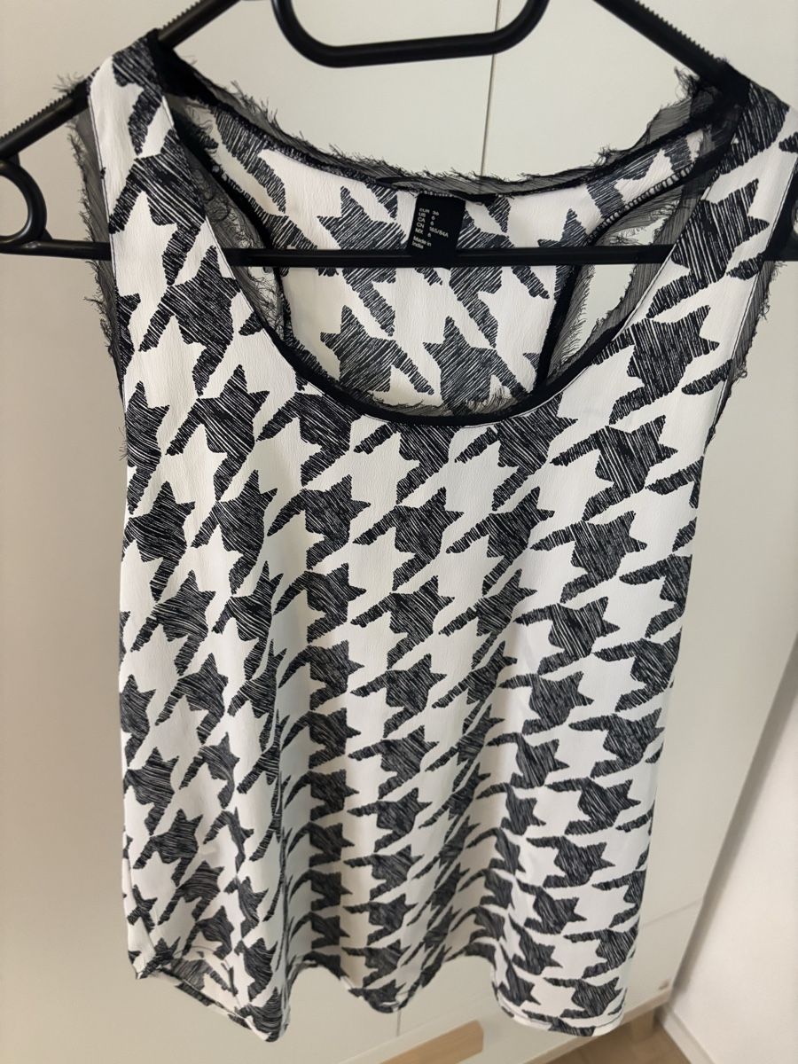 Lotti di vestiti: 4er Set Damen Oberteile Gr. 36 & XS – Usato da Geroldswil venduto da ele_7hkp 1