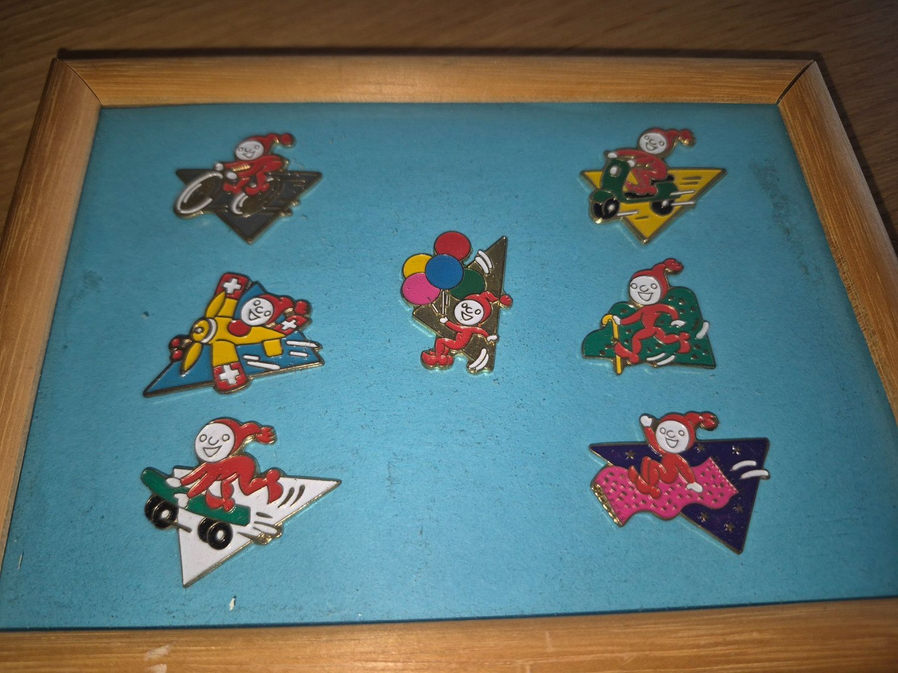 Placchette & Badge: Pin Set Knorr – Usato da Buttikon SZ venduto da sefa02 1