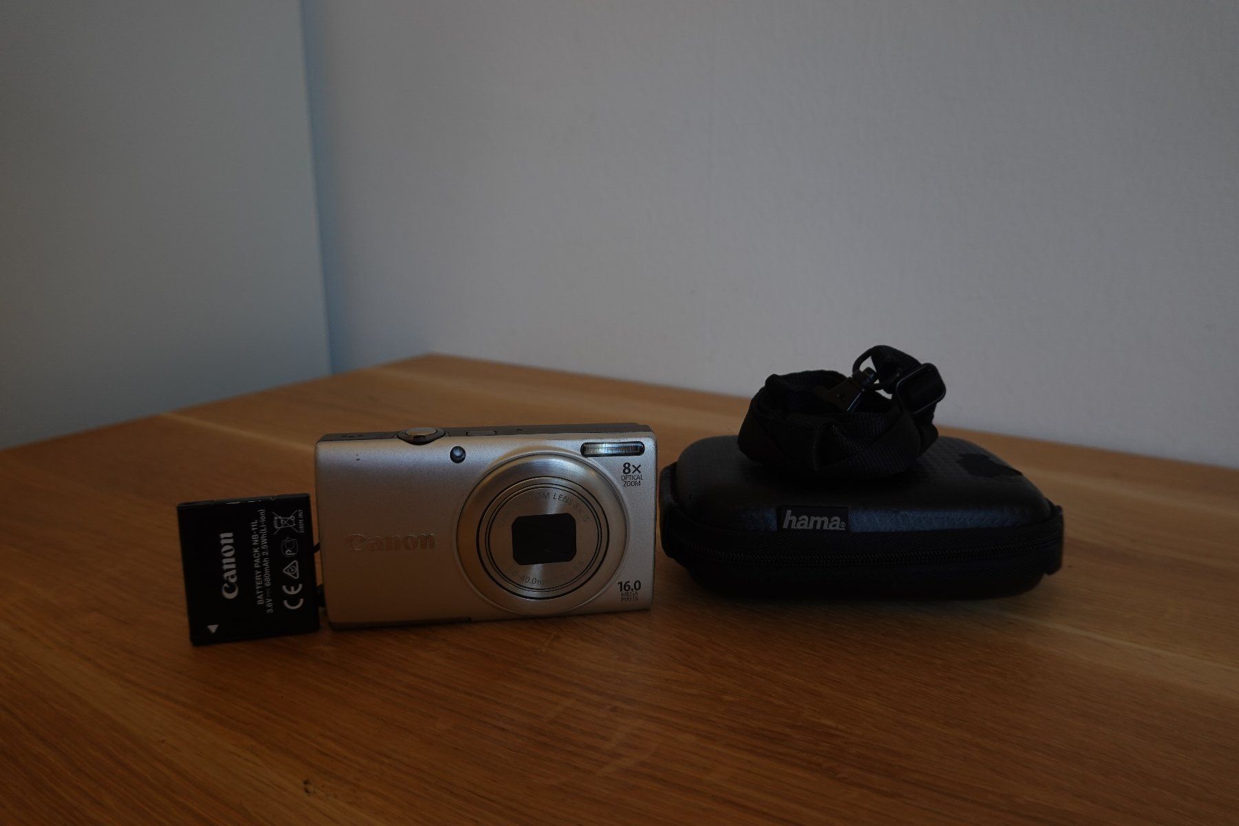 Canon Fotocamera: Canon A4000 IS - Grau – Difettoso da Fribourg venduto da mar_9vlt 3