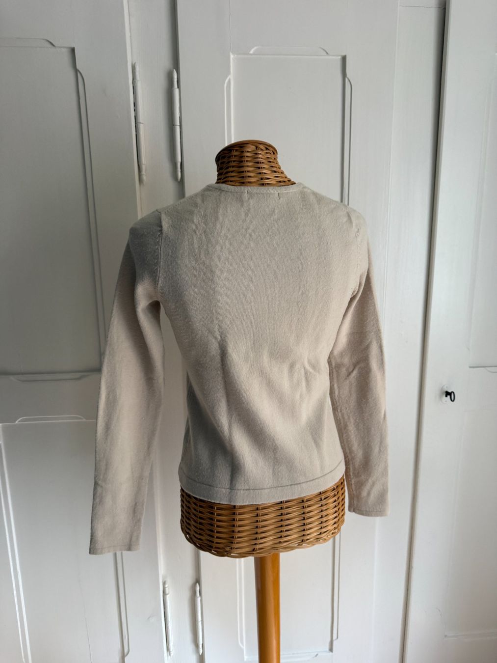 Giacche: COR DOCE - Feinstrick Cardigan Strickjacke beige M – Usato da Zürich venduto da Diazaio 2