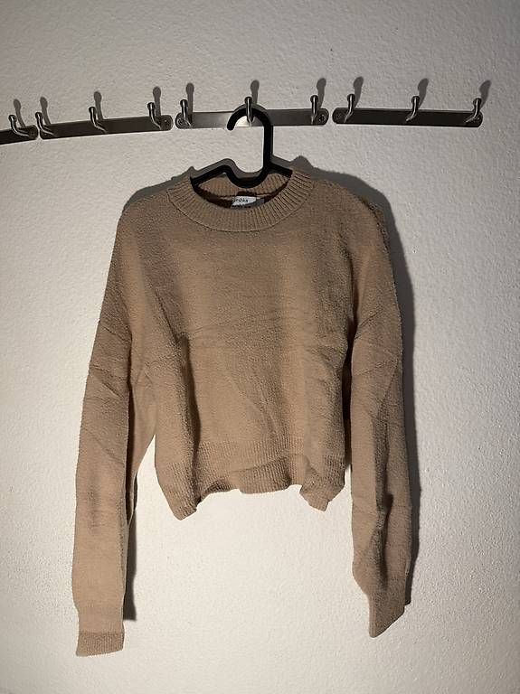 Pullover & Sweatshirts: Pullover Grösse S – Gebraucht aus Zürich von joe_9lm9