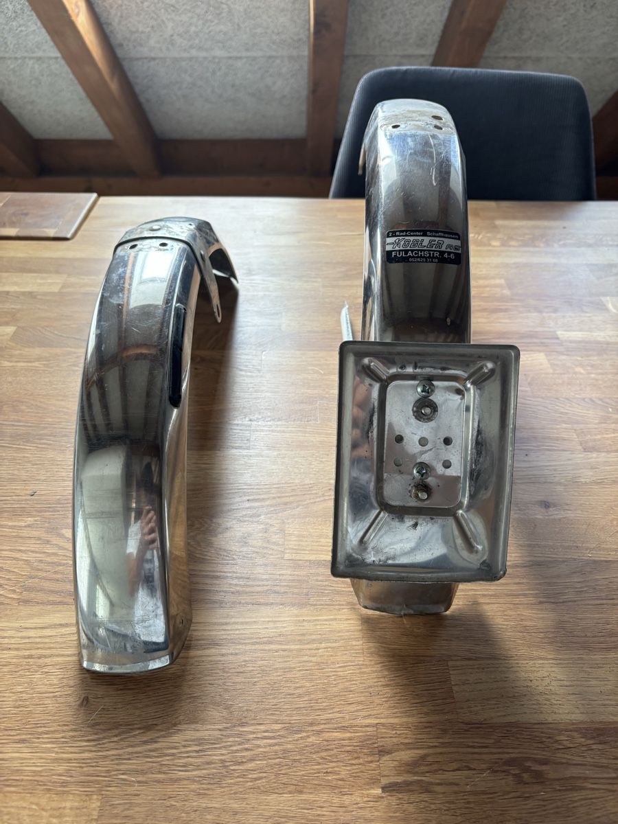 Piaggio Pièces pour mobylette: Schutzblech Piaggo Ciao – D'occasion à Bachenbülach par Queen_K 1