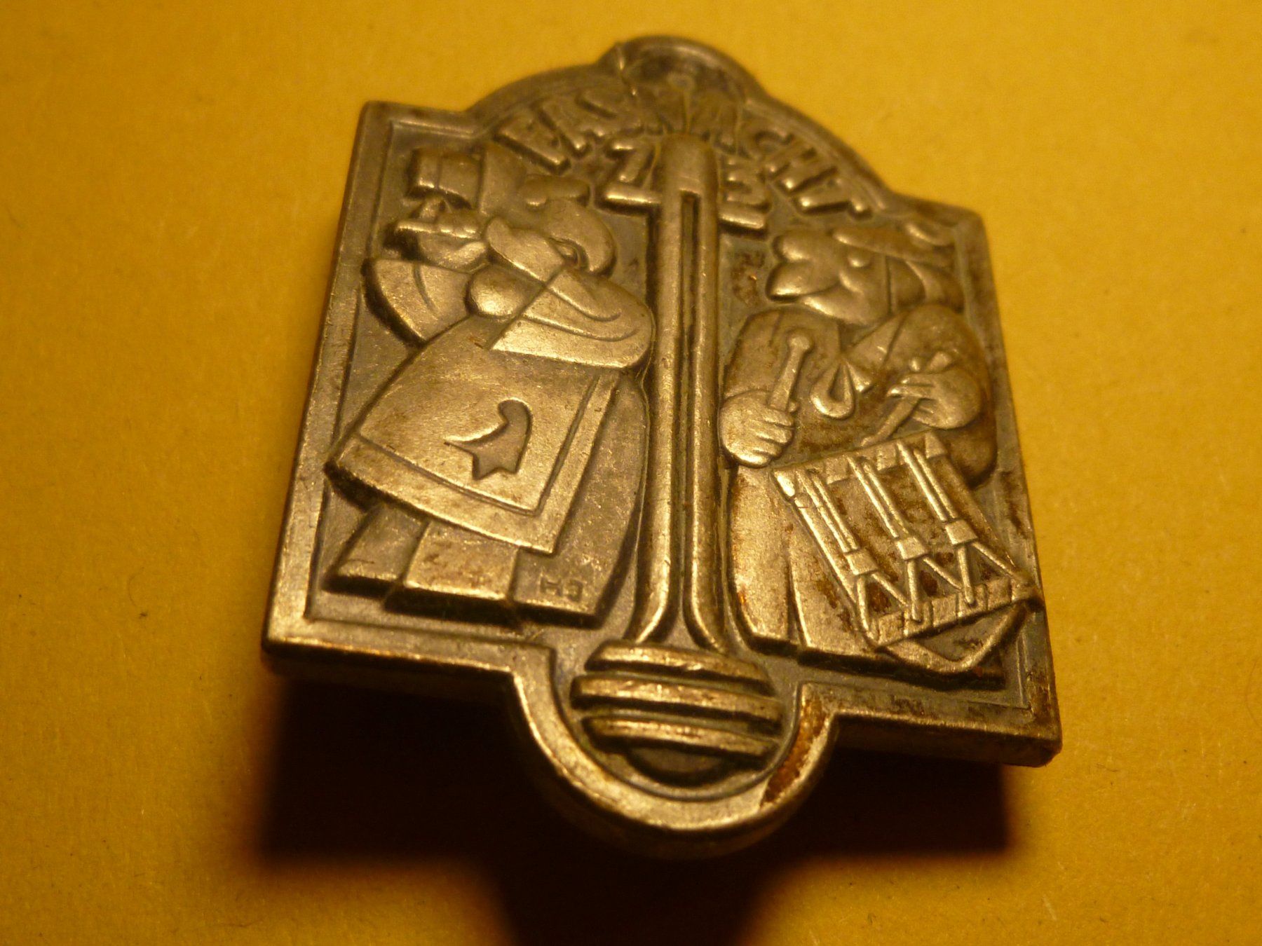 Placchette & Badge: BASEL 1973 SILBER – Usato da Ried (Muotathal) venduto da Mandarin02