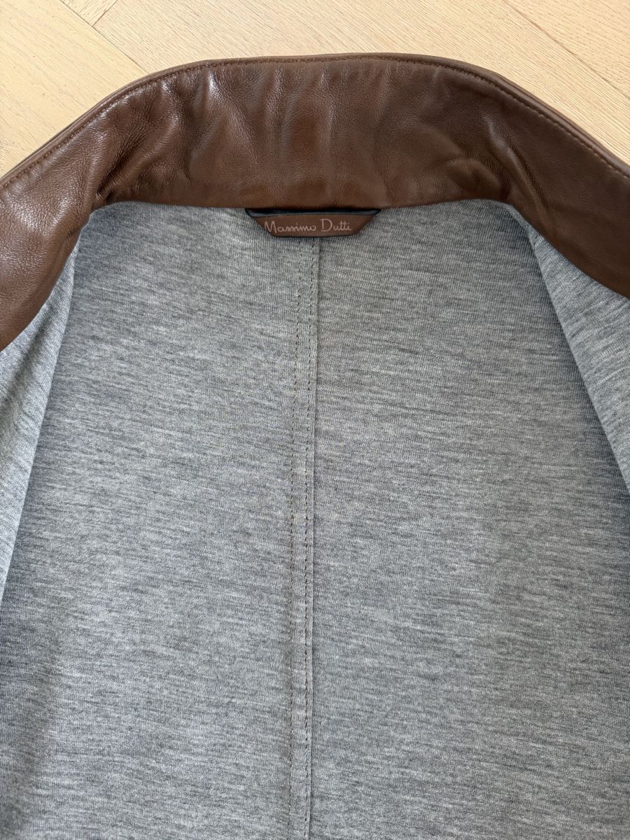 Massimo Dutti Giacche: Massimo Dutti Brown Leather Jacket - Size M – Nuovo (secondo la descrizione) da Hergiswil NW venduto da jaybee27 2