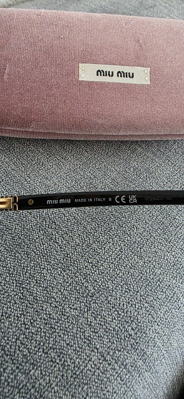 Miu Miu Occhiali & Lenti: Miu Miu Sonnenbrille  – Nuovo (secondo la descrizione) da Rümlang venduto da ilc_vm5p 4