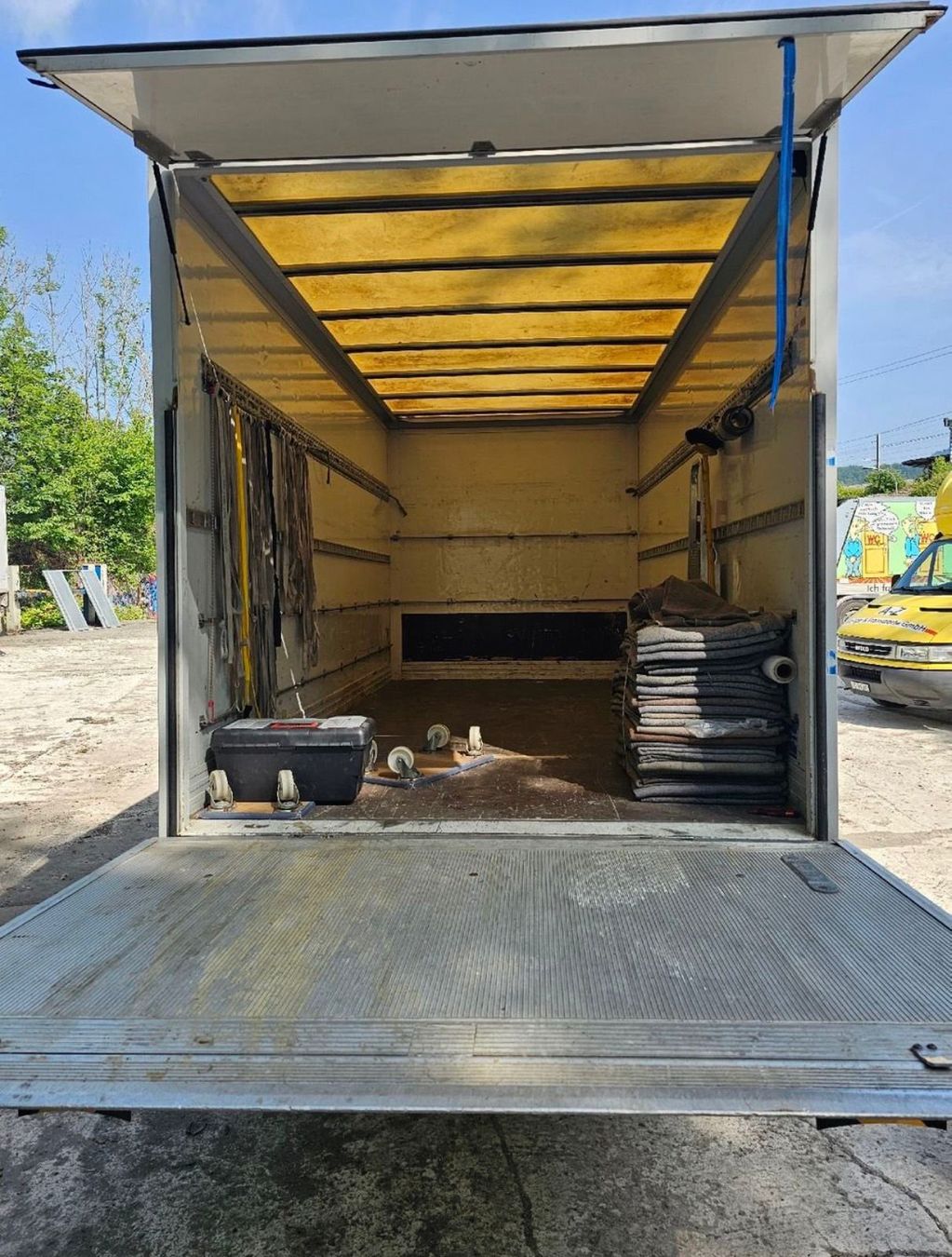 Iveco Veicoli commerciali: Iveco daily 35c15 – Usato da Olten venduto da Kuqi0 2