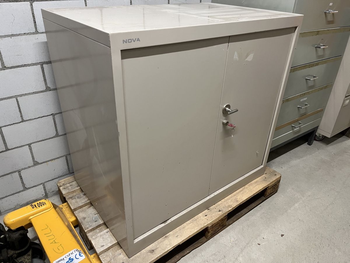 Casseforti: Tresor Schrank massiv – Usato da seuzach venduto da Cpascal 1