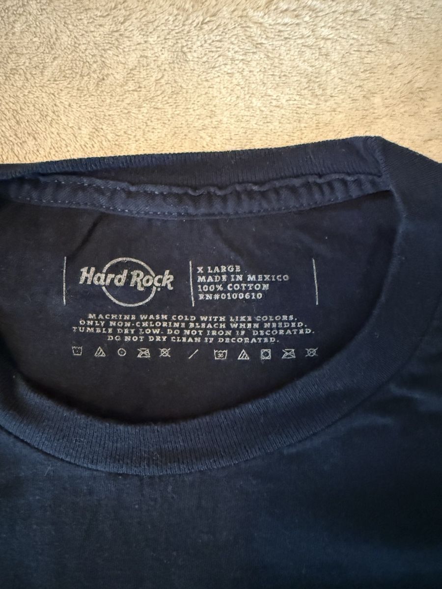 Hard Rock Cafe T-shirts: Hard Rock Cafe Manchester – D'occasion à Steffisburg par laura_bazinga 1