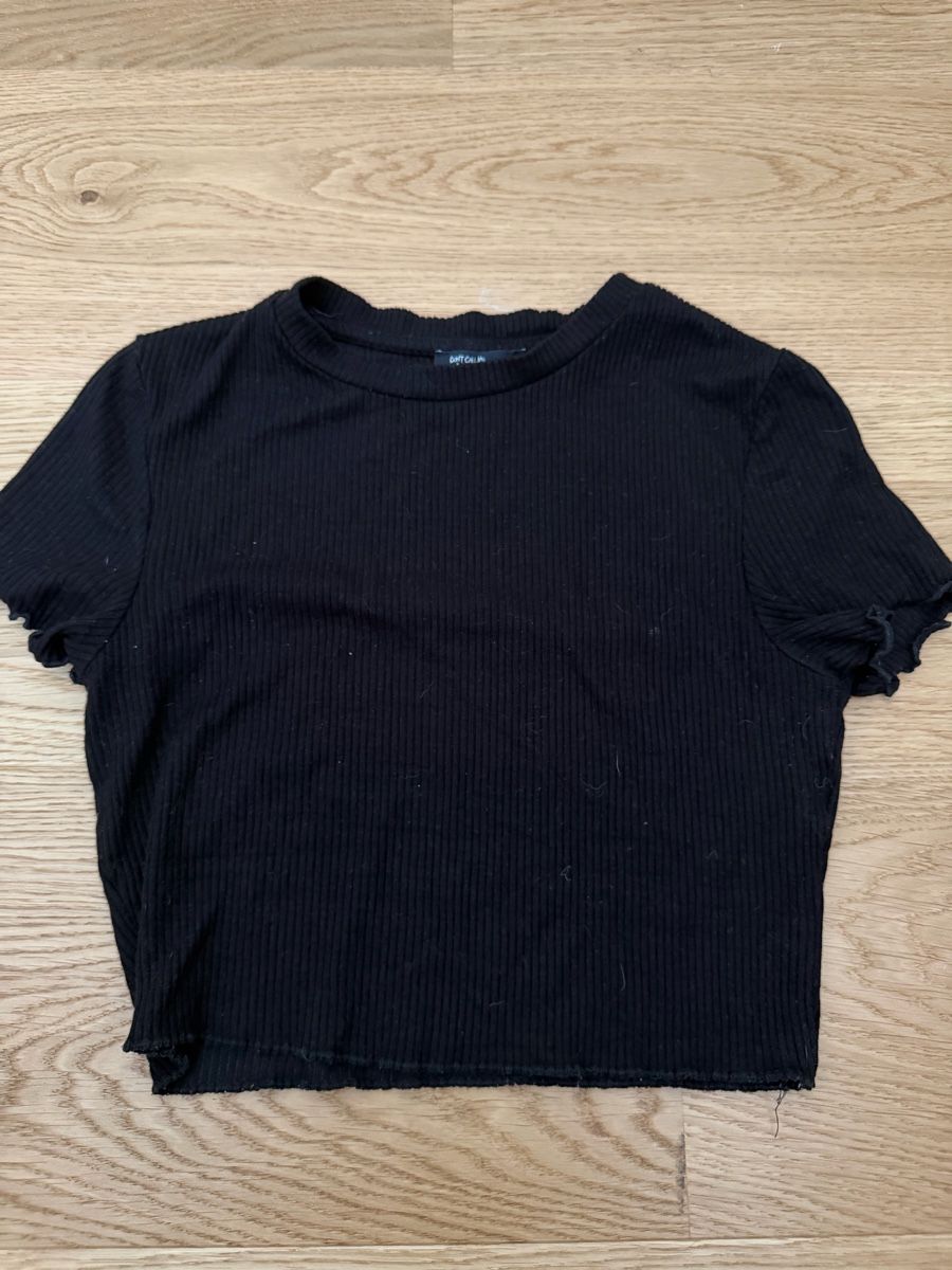 T-shirt: t-shirt Don't Call Me Jenifer  – Nuovo (secondo la descrizione) da Carouge GE venduto da goi_krq7