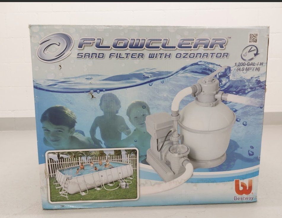Bestway Accessoires de piscine: Super Pool Filteranlage - Bestway Flowclear integr. Ozonator – D'occasion à Brugg AG par RR0206 7