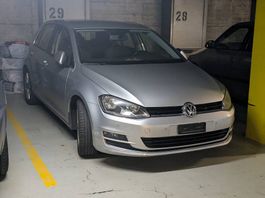 VW Golf Highline 2.0 TDI 4Motion