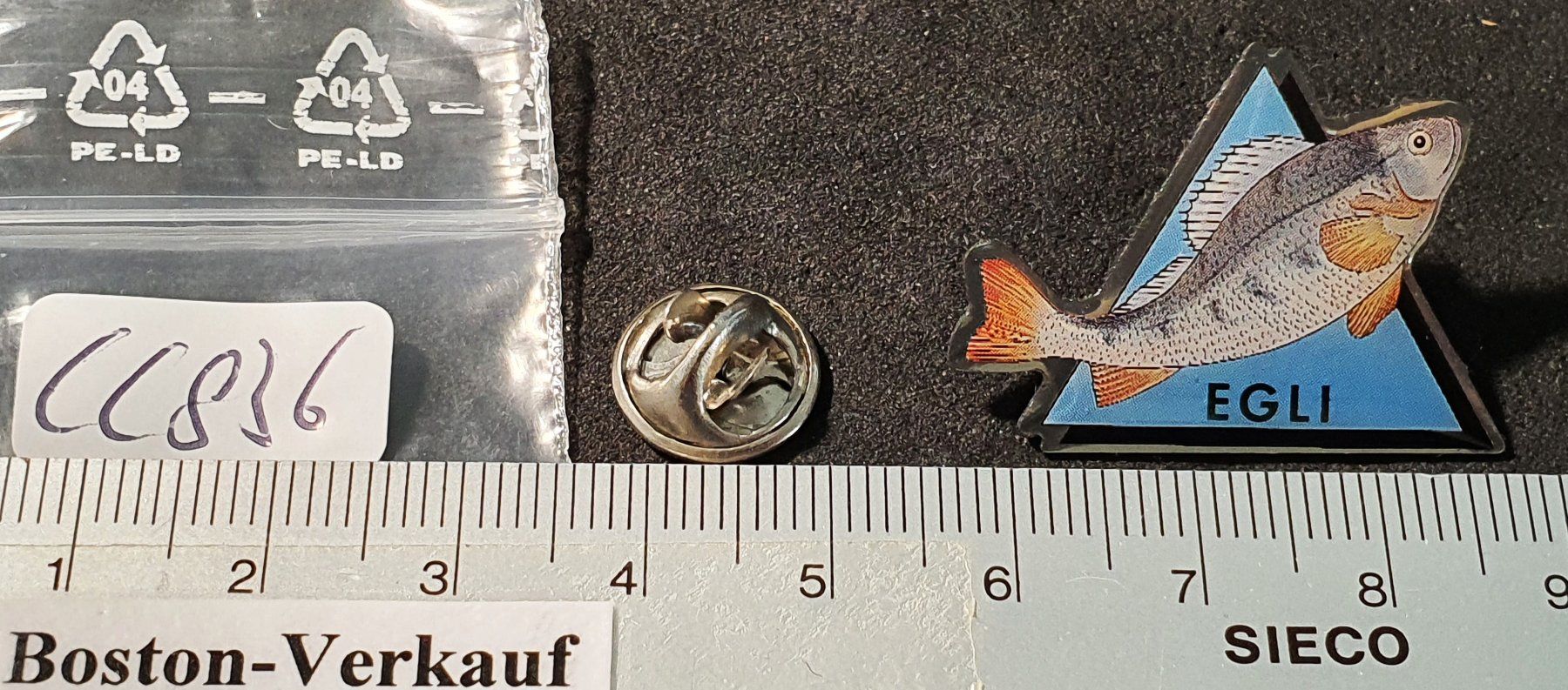 Placchette & Badge: CC836 - Pin Fisch EGLI – Usato da Reinach BL venduto da Boston-Verkauf 1