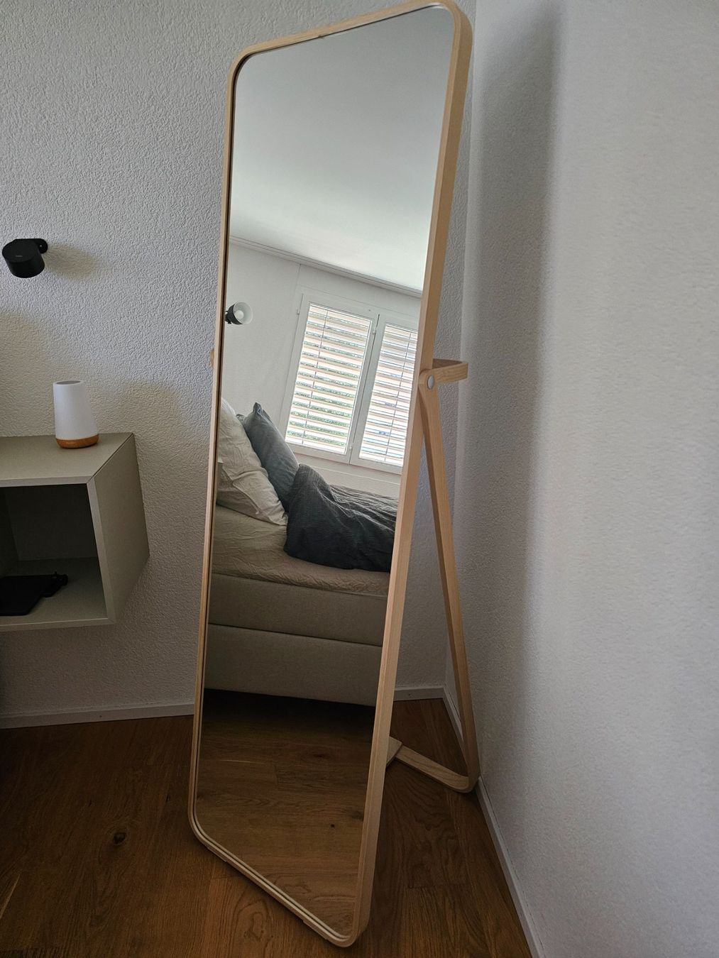 Ikea Spiegel: IKEA Standspiegel – Gebraucht aus Wetzikon ZH von maj_f8sr