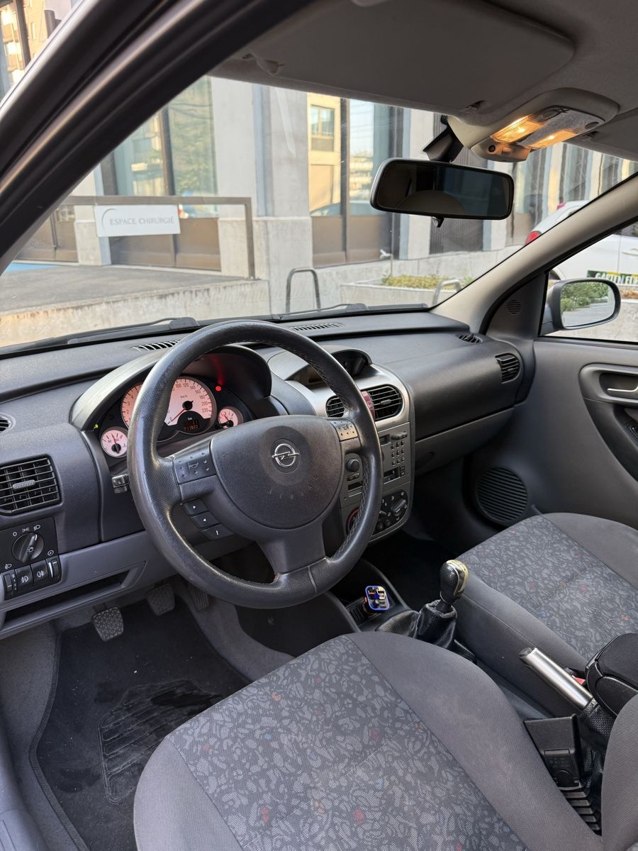 Opel Automobili: Opel Corsa frisch ab MFK – Usato da Bern venduto da ago_q9fj 6
