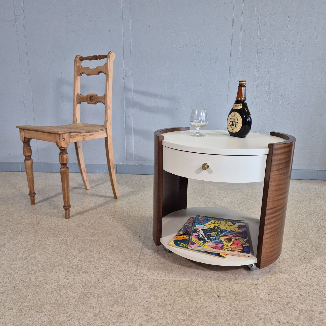Tavoli: Rundmöbel Trolley Couchtisch Korpus Holz Rollmöbel – Usato da Nottwil venduto da Wondewa-Shop 2