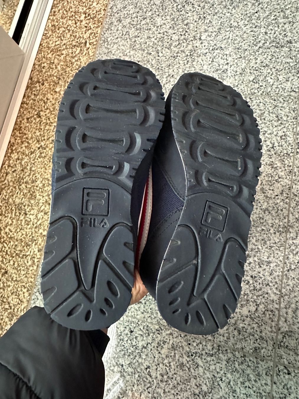 Fila Scarpe da donna: FILA EUR 37 – Usato da Horgen venduto da linuxrp 4