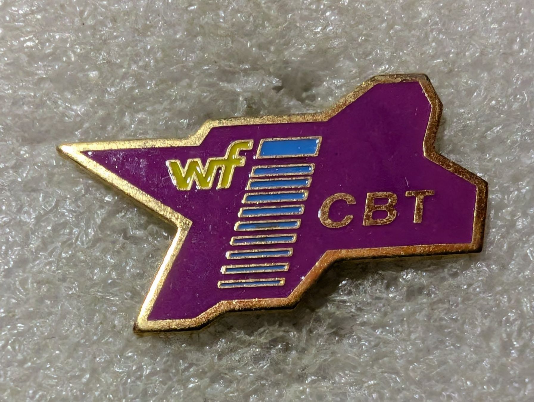 Placchette & Badge: Ansteckpin 105: wf CBT – Usato da Oppligen venduto da Pin-Fall-Shop