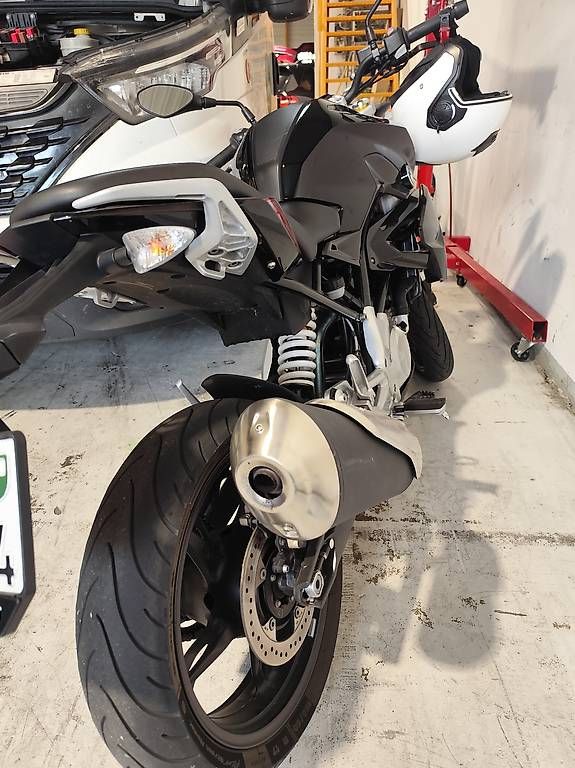 BMW Strasse: Bmw g310r – Gebraucht aus Yverdon-les-Bains von Chouchoul5 3